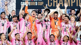 بالفيديو.. ميسي يقود إنتر ميامي للتتويج بكأس الأبطال