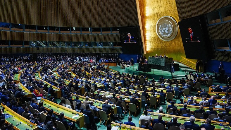 ازدواجية المعايير الدولية: حدود الاعتراف بالدولة الفلسطينية ومعضلة السيادة العالمية