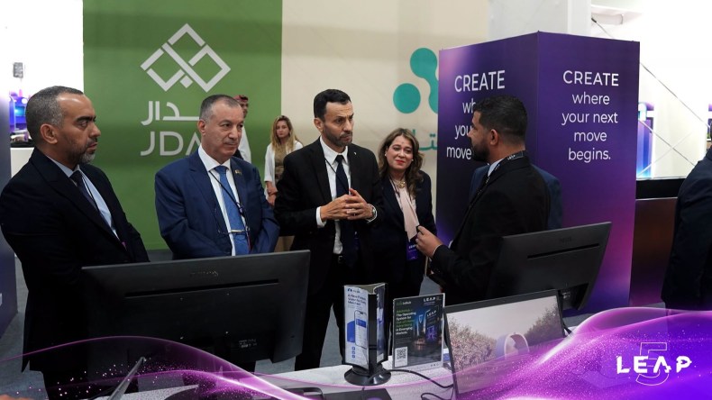 الجزائر تستعرض ابتكاراتها في “معرض LEAP 2026”