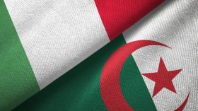 الجزائر وإيطاليا تبحثان تعزيز الشراكة في المكننة الفلاحية وتحديث القطاع
