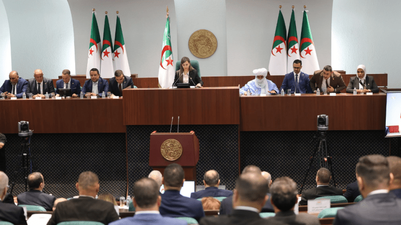افتتاح الدورة البرلمانية العادية لسنة 2026-2027