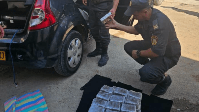 بالفيديو.. حجز أكثر من 61 كلغ من الكيف وتوقيف 7 أشخاص بالشلف