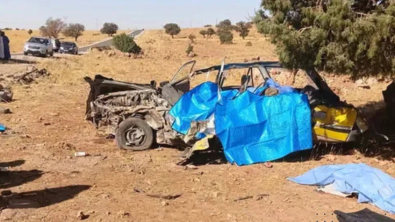 وفاة 6 أشخاص وإصابة آخر في حادث مرور بسعيدة
