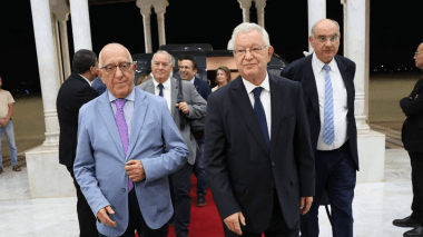 رئيس البرلمان اليوناني يشرع في زيارة رسمية إلى الجزائر