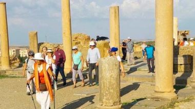 من 35 بلدا… باتنة تستقطب 20 ألف سائح أجنبي