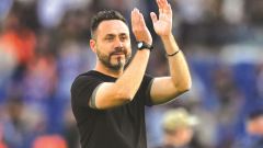 دي زيربي يفرض حظر الهواتف على اللاعبين في توتنهام