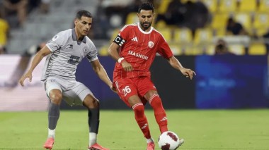 محرز يفتتح عدّاد التهديف