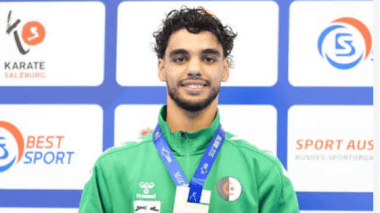 كاراتي دو.. الجزائري سعدي محمد أنيس يحرز الميدالية الفضية بالنمسا