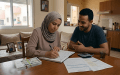 هل منحتها مشاركة المصاريف شراكة في القرار؟