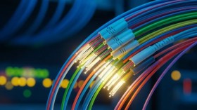 4 مليون اشتراك في الألياف البصرية إلى غاية المنزل (FTTH)