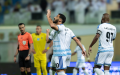 بالفيديو.. بن رحمة ينقذ نيوم من الهزيمة أمام الحزم