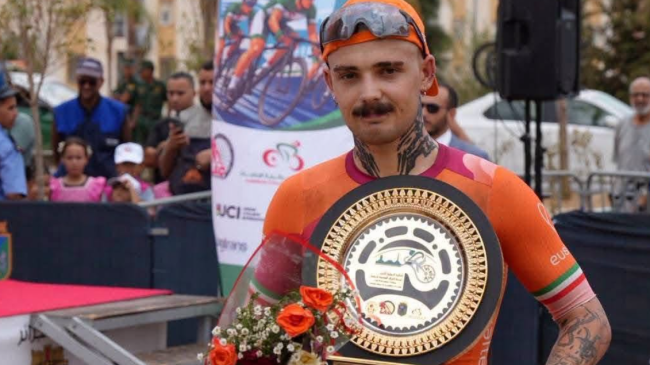 الجائزة الدولية الكبرى لمدينة الجزائر.. بول هينيكان يفوز بالمرحلة الثالثة