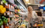 عروض الواجهات التجارية تقضي على عادة “المونة”
