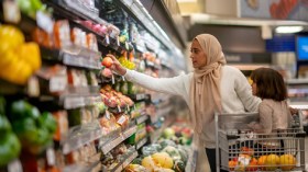 عروض الواجهات التجارية تقضي على عادة “المونة”