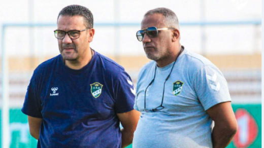 اتحاد بسكرة يفسخ عقد المدرب لكناوي وطاقمه بالتراضي