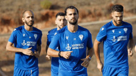 إدارة مولودية وهران تكشف عن الوضعية الصحية للاعب أحمد كروم