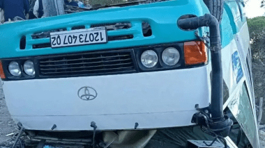 إصابة 37 طفلا في انقلاب حافلة بولاية الشلف