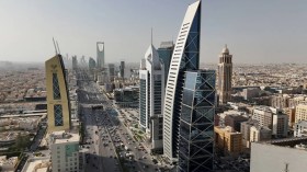 السعودية: 12 قتيلاً ومئات الجرحى في هجوم على مطار الرياض.. وهذا ما قاله ترامب!
