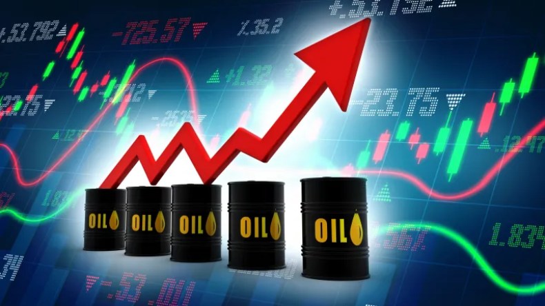 برنت يلامس أعلى مستوى في 5 أشهر مع تصاعد مخاوف اضطراب إمدادات النفط