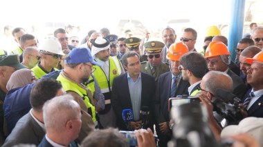 “بلدنا الجزائر”.. استثمار زراعي وصناعي متكامل