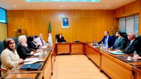 بن دودة تبحث إعادة بعث الوكالة الجزائرية للإشعاع الثقافي وتعزيز دورها الدبلوماسي