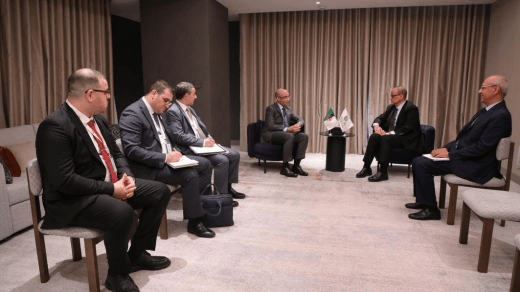 شايب يلتقي الأمين العام لمنظمة التعاون الإسلامي ووزير الخارجية الإيراني