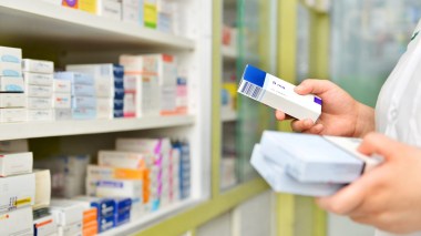 اعتماد أول قائمة للأدوية الأساسية في الجزائر