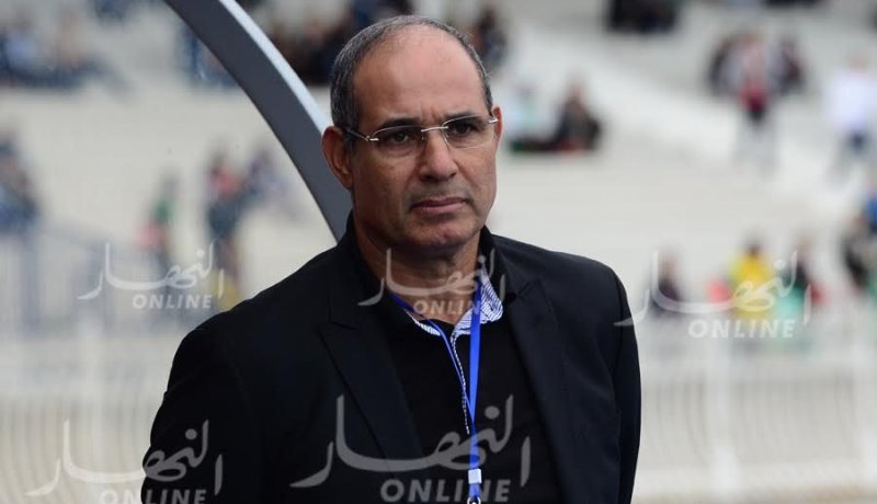 “الحمراوة” تفسخ عقد بادو الزاكي