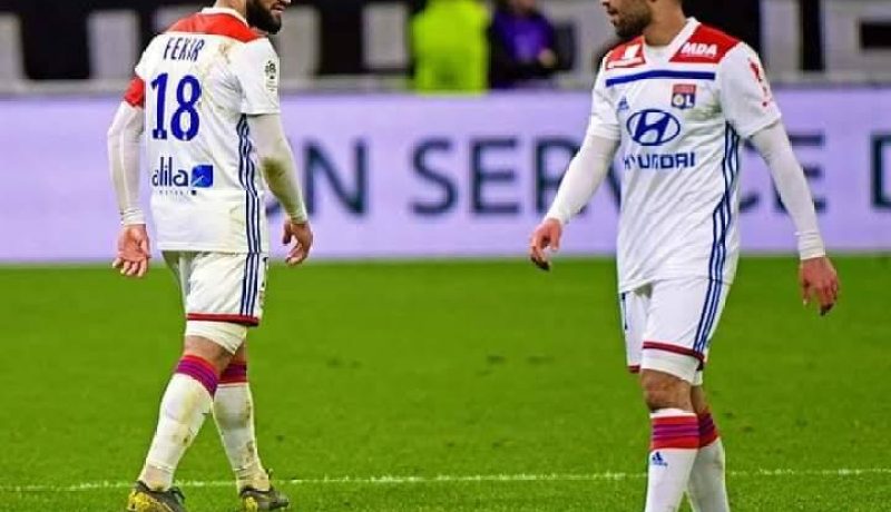 شقيق نبيل فقير يثير الجدل مجددا بسبب إزدواجية الجنسية !