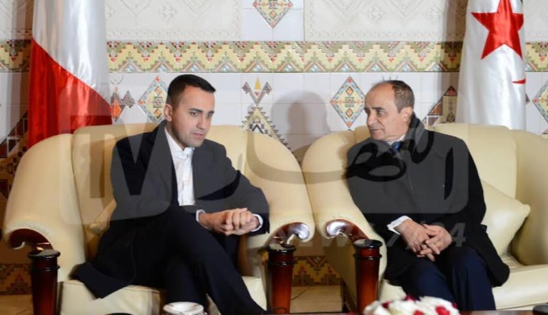 وصول وزير الخارجية الإيطالي لويجي دي مايو إلى الجزائر