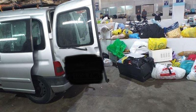 جمارك.. حجز 300 هاتف نقّال ذكي في ميناء وهران
