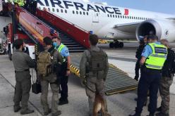 فرنسا تحقق بالحادثة: مجهول يبلغ عن وجود قنبلة في طائرة فرنسية ووجوب هبوطها بالجزائر