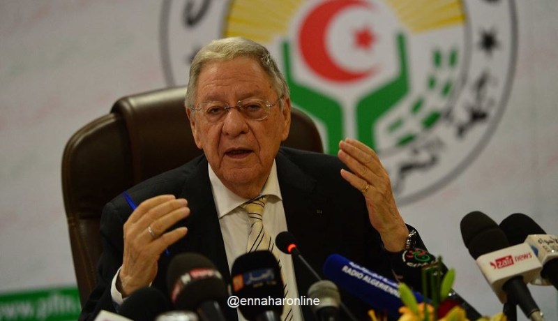 التغطية المباشرة لحوار ولد عباس على التلفزيون العمومي