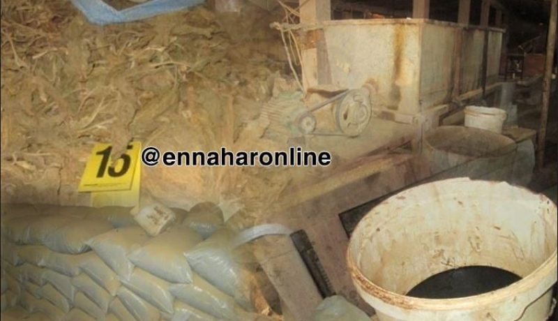 حجز 25 قنطار من اوراق التبغ الموجهة لتصنيع الشمة المقلدة بالوادي