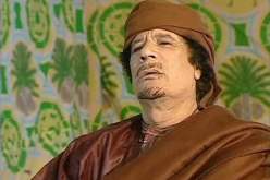 الغربيون يواجهون صعوبة في اسقاط معمر القذافي