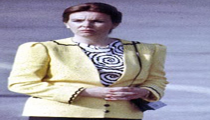 توقيف «حليمة» أرملة الشاذلي متلبسة بتهريب 4 «كارطونات» من السجائر الإلكترونية