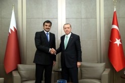 أمير قطر يتصل بأردوغان لحل الأزمة في منطقة الخليج