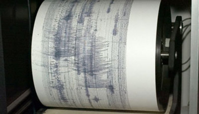 زلزال عنيف بقوة 7.3 درجات في شمال شرق اليابان وإنذار بوقوع تسونامي