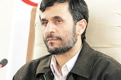 احمدي نجاد يدعو إلى وقف إطلاق النار والحوار في سوريا