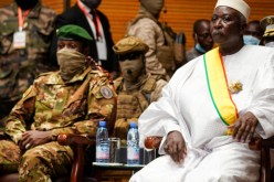 إعتقال الرئيس المالي “باه نداو “ورئيس الوزراء