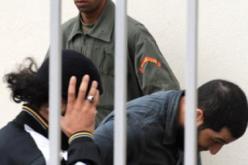 جلال باديس ليس إرهابيا بل طالب علم ونطالب بوتفليقة بالتدخل لإنقاذ أبناء الجزائر