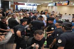 فرنسا تهين الجزائر بسبب إضراب الجوية