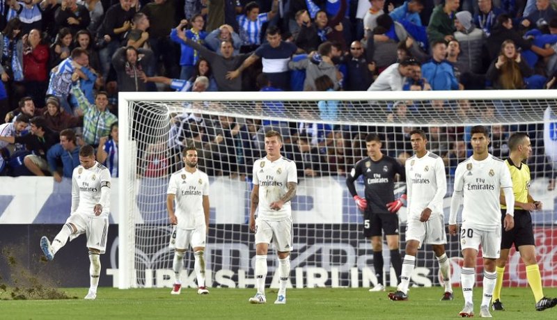 “ريال مدريد” يُعاني و إدارة الفريق في قفص الاتهام !