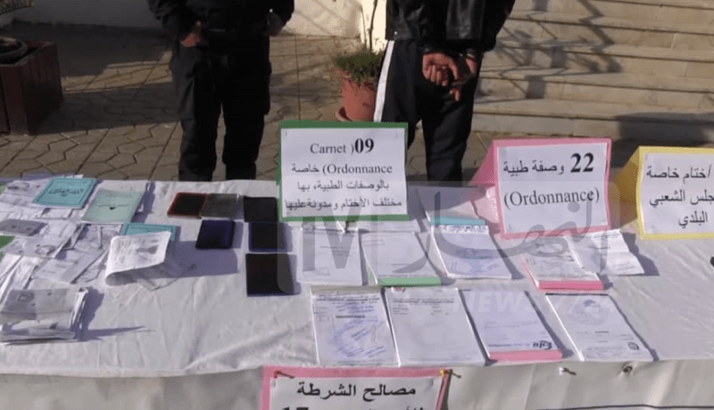 ممون مهلوسات يؤسس دولة موازية بتقليد الاختام وتزوير الوصفات الطبية في وهران