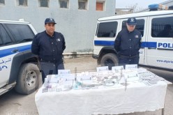 بالصور.. أمن سيدي عمار يطيح بمروّج المؤثرات العقلية ويحجز 1088 قرص مهلوس