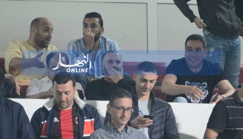 بالصور.. بلماضي حاضر في بولوغين لمتابعة لقاء سوسطارة-لوام