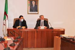 تنصيب لجنة حوار وتشاور في فرع الجلود والنسيج بين وزارة الصناعة والإتحاد العام للعمال الجزائريين