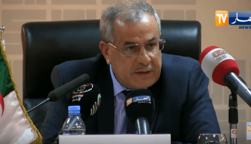 رشيد حشيشي: “الجزائر بأمس الحاجة لقانون محروقات جديد”