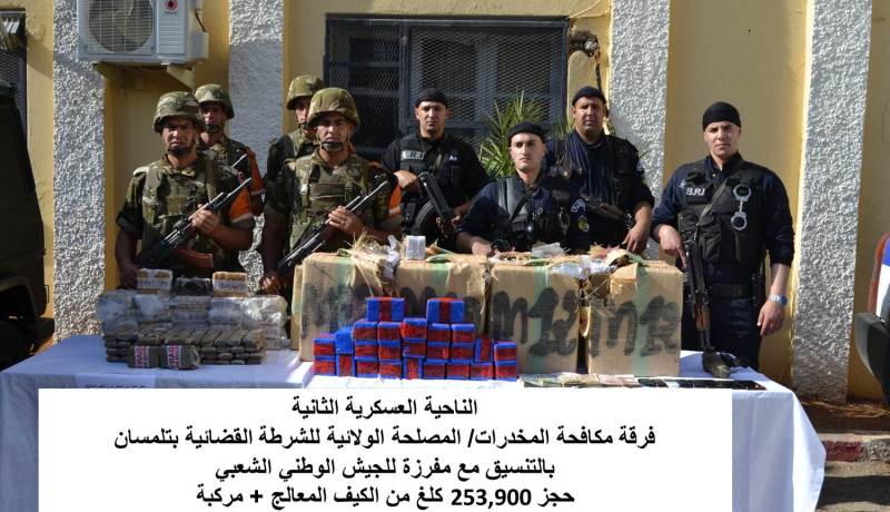 بالصور.. الإطاحة ببارون مخدرات وحجز أزيد من 250 كلغ من الكيف في تلمسان