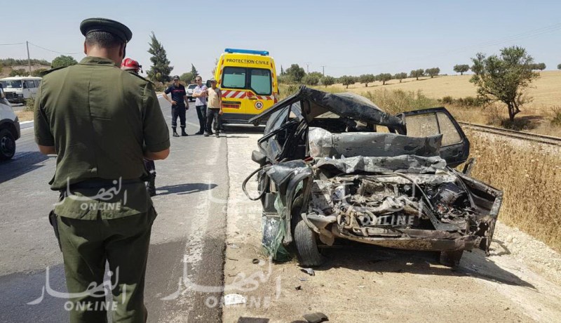 بالصور ..جريحان في حادث مرور بسيدي بلعباس